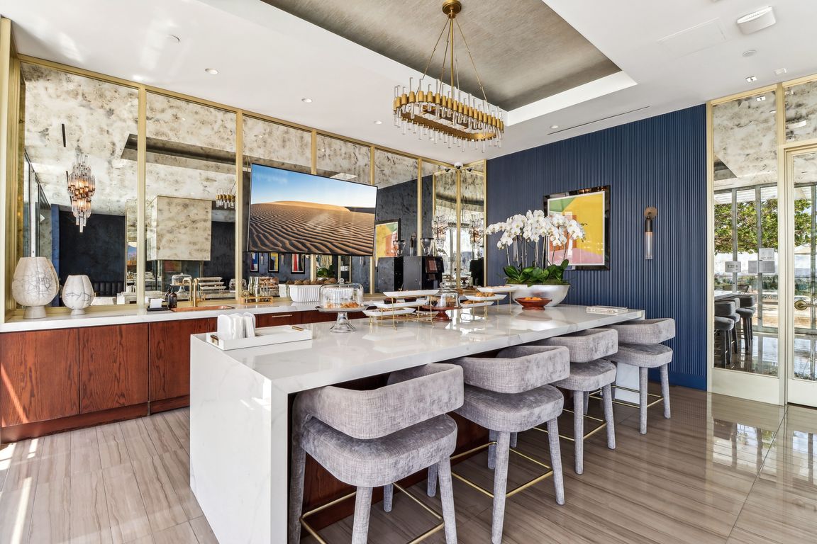 Park Avenue Luxury Residence